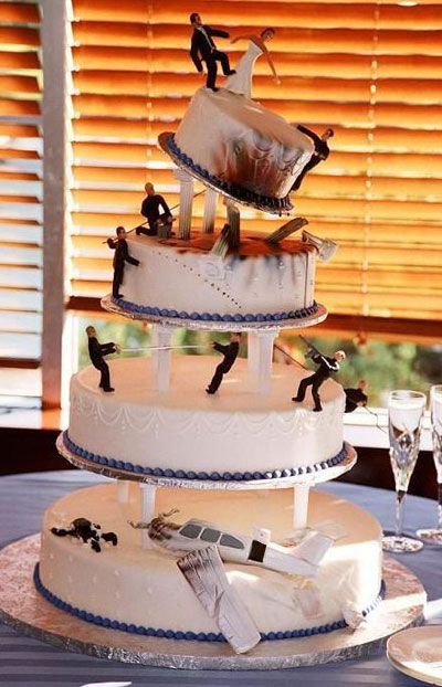 James Bond Wedding Cake