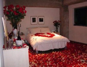 Decorate The Room With Red Roses