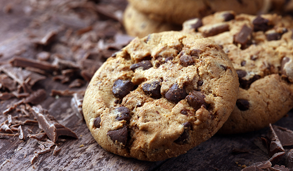 Do You Bring Cookies Into bed With You?