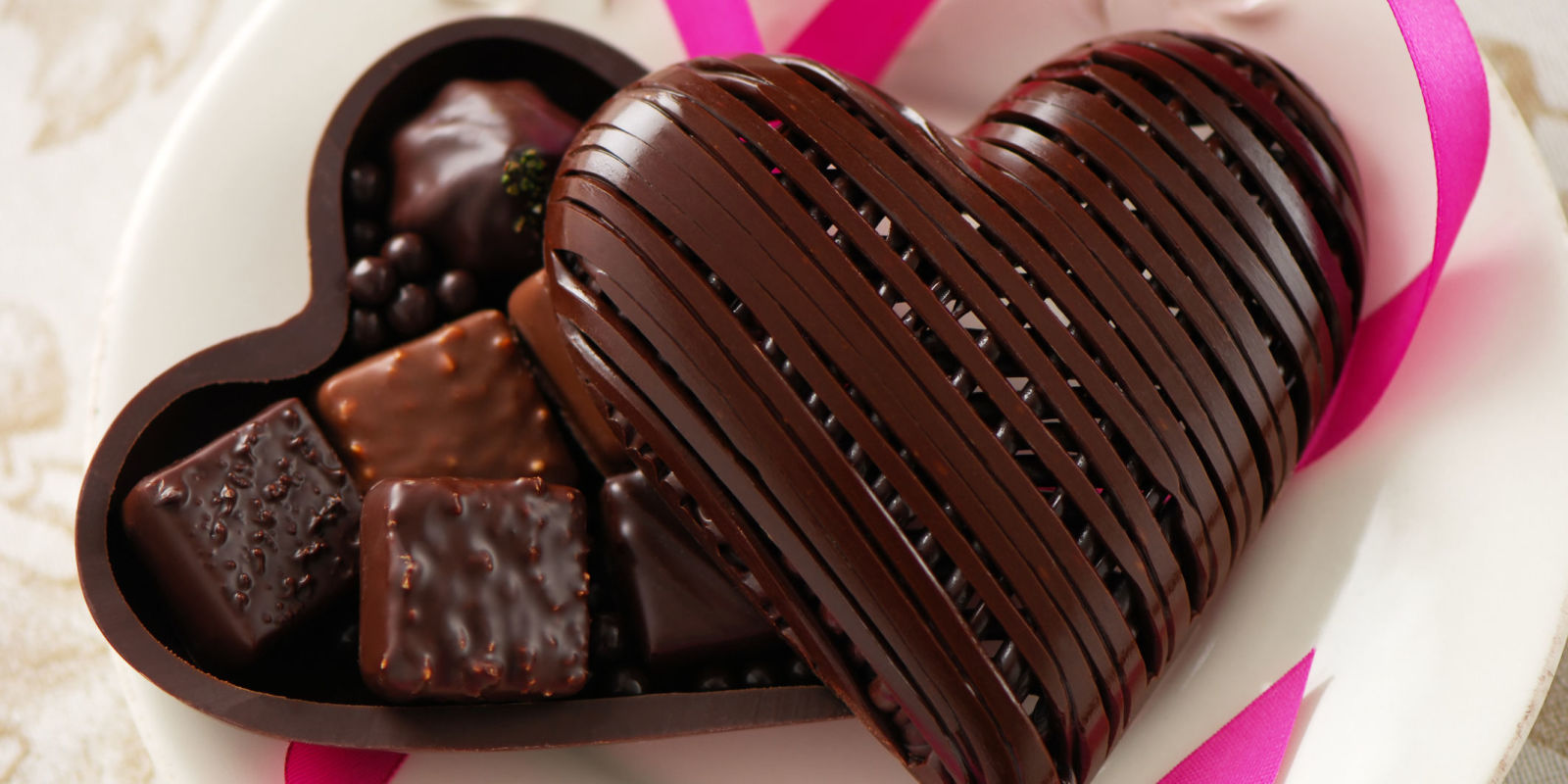 10 Best Chocolates to melt your lover's heart - Chocolate Day