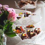cake and flowers