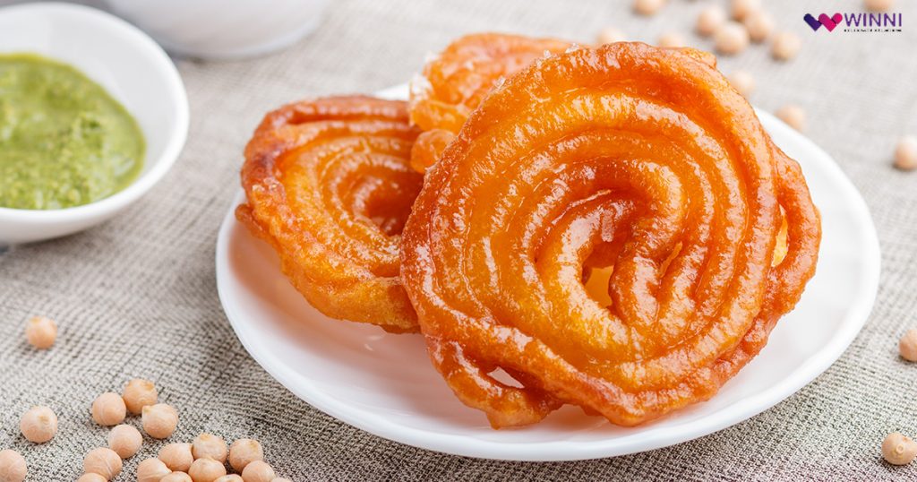 Fusion cake with Jalebi Topping
